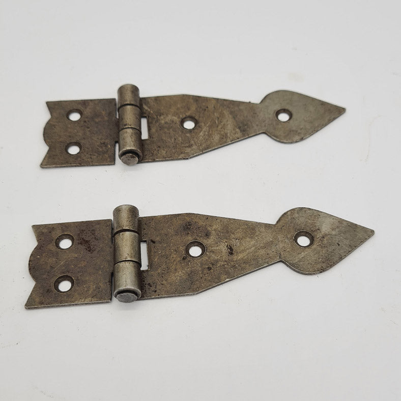 Pair of Hinges Decorative Antique Style Cast Iron ARROWHEAD 75mm