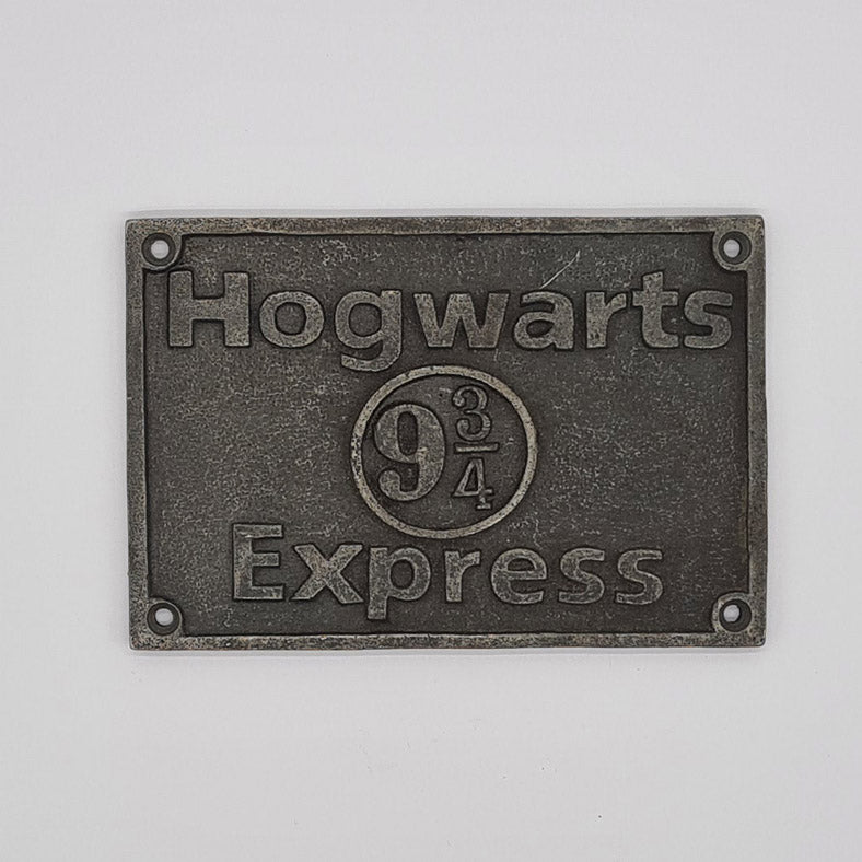 Harry Potter HOGWARTS EXPRESS 9 3/4 Cast Iron Vintage Plaque