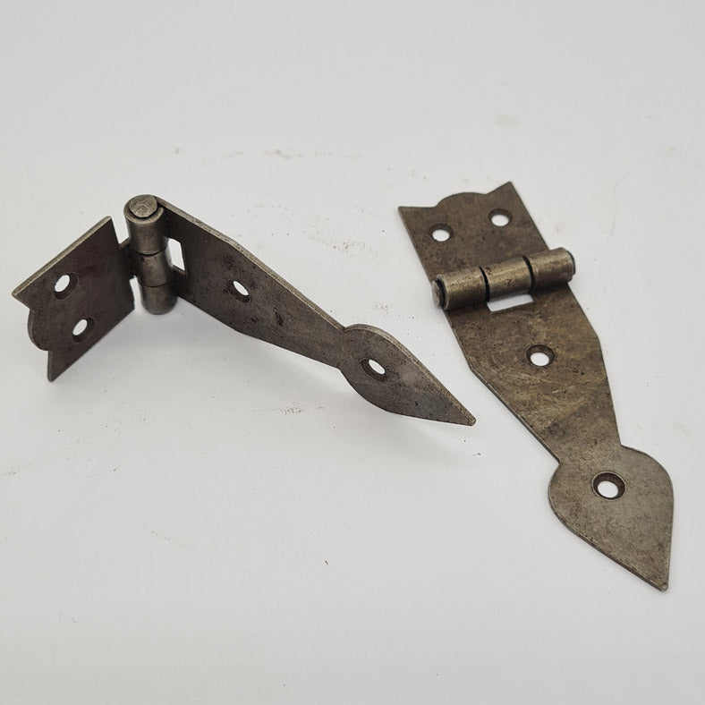 Pair of Hinges Decorative Antique Style Cast Iron ARROWHEAD 75mm