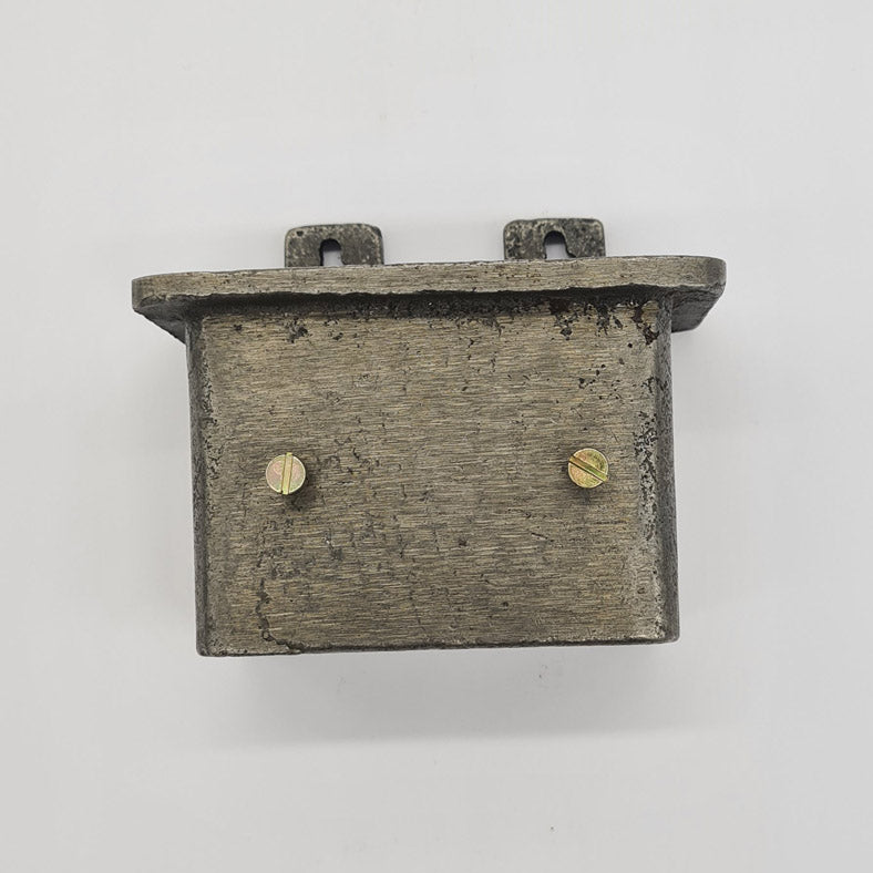 Cast Iron Cap Catcher